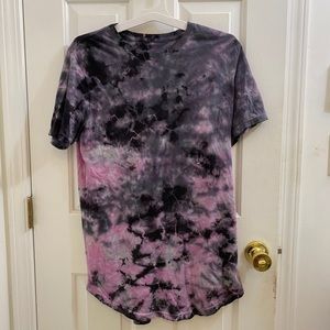 Pacsun tie dye scallop tee
